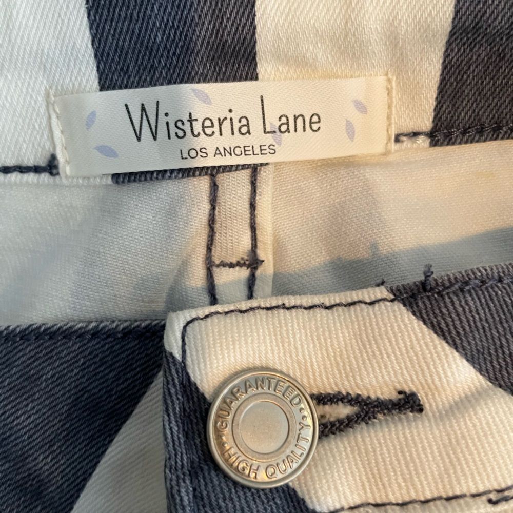 Wisteria Lane Bell Bottom Striped Jeans Size  Medium - Picture 3 of 10